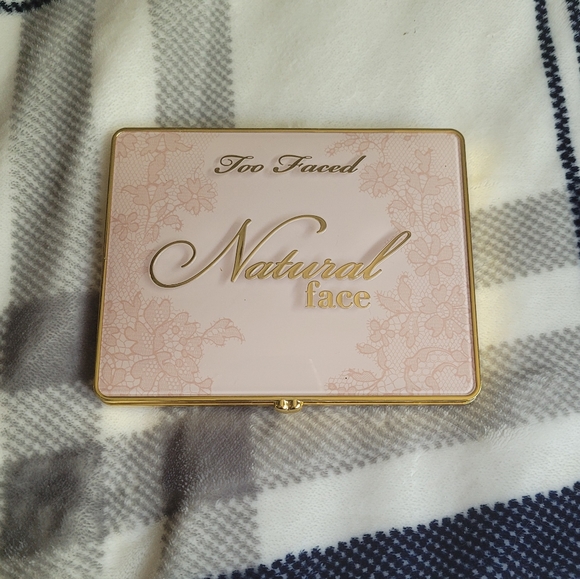 Too Faced - Natural Face Palette - Picture 2 of 2